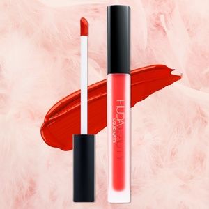 NIB Huda Beauty Liquid Lipstick - Alluring FULL